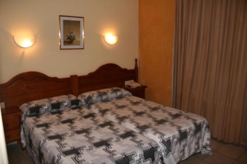 Hotel Sucara La Cortinada 部屋 写真