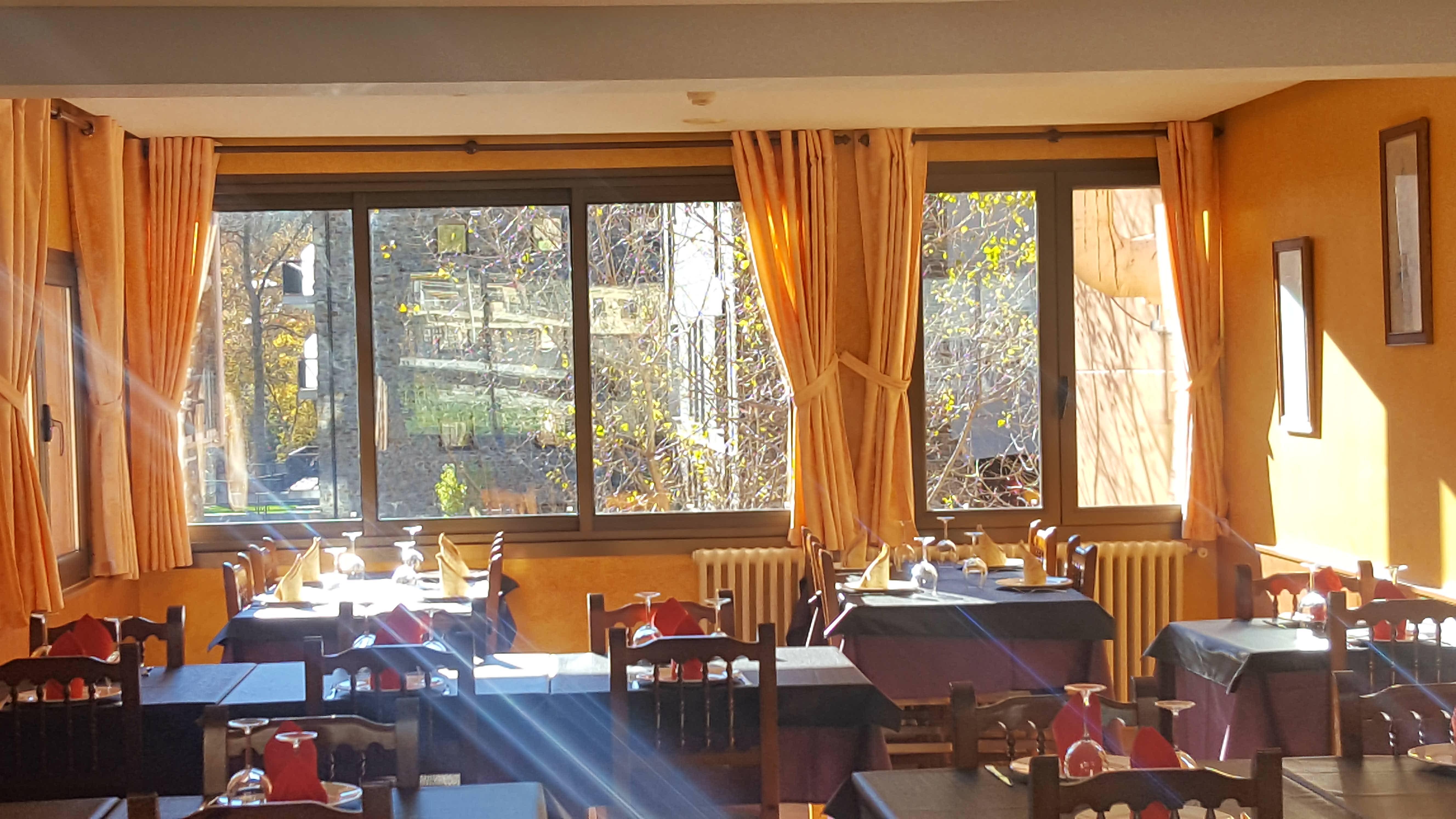 Hotel Sucara La Cortinada エクステリア 写真